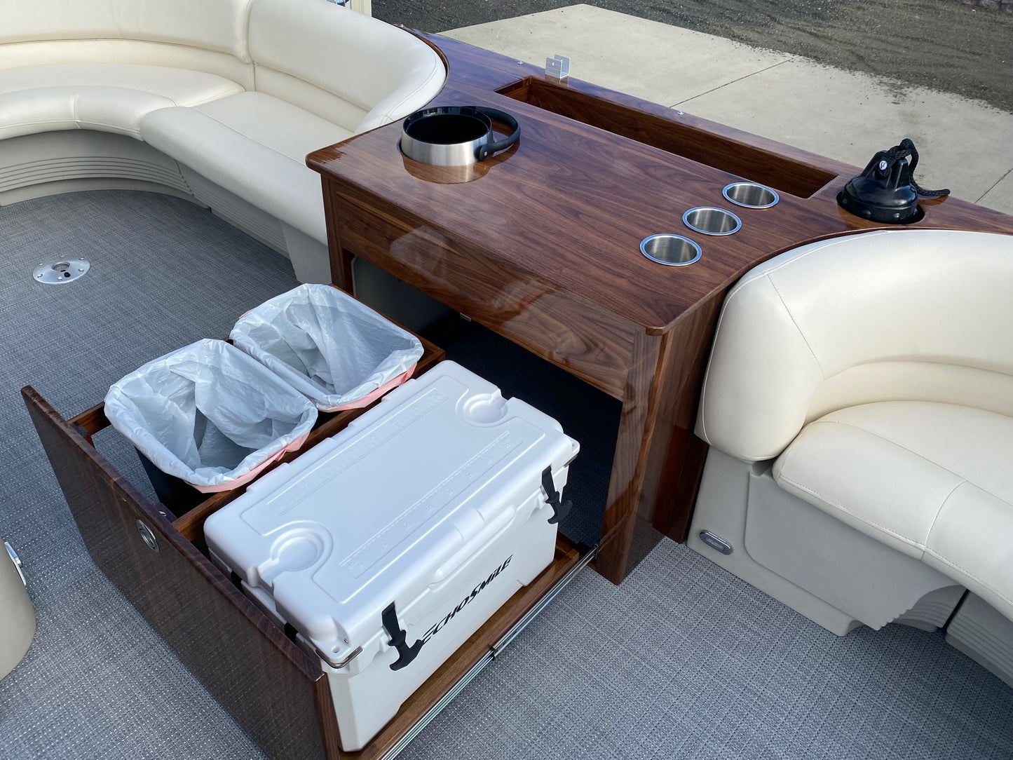 Pontoon Bar Black Walnut