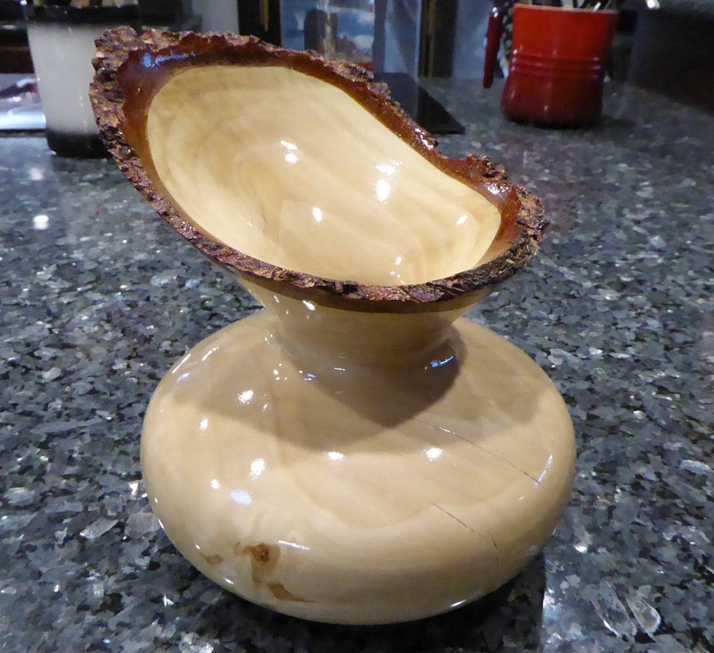 Vase Live Edge